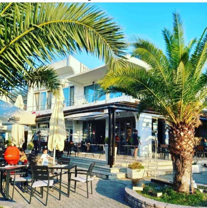 Passerella Apartments Bar Exterior photo